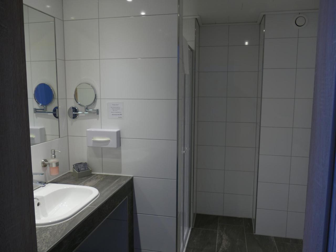 Hotel Diekgerdes, Cloppenburg Buitenkant foto