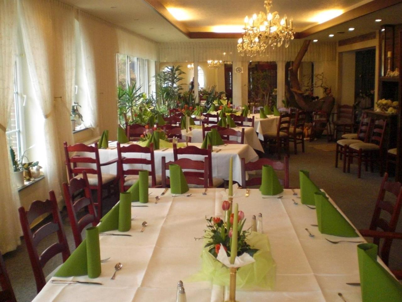 Hotel Diekgerdes, Cloppenburg Buitenkant foto